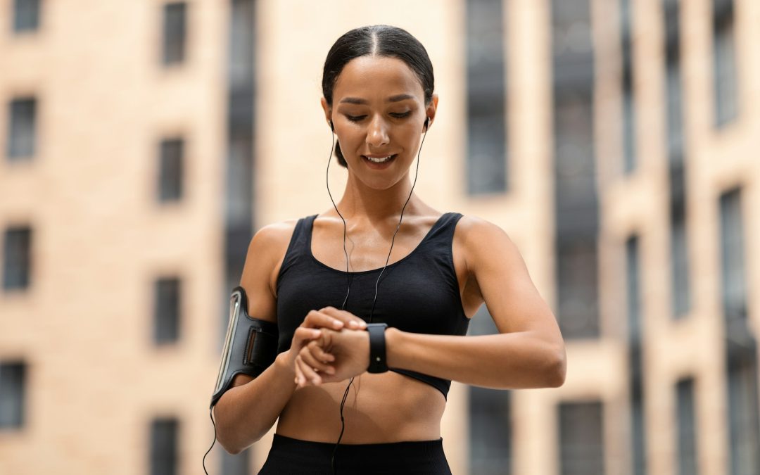 Smartwatches and Fitness Watches: A Detailed Comparison